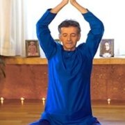 Gyandev Parvatasana